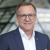 Dipl.-Ing. (FH) Karl Dums Dipl.-Ing. (FH) Karl Dums