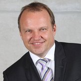 Dr.-Ing. Rolf Doebereiner Dr. Ing. Rolf Döbereiner