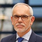 Prof. Bernd Sauer Prof. Bernd Sauer
